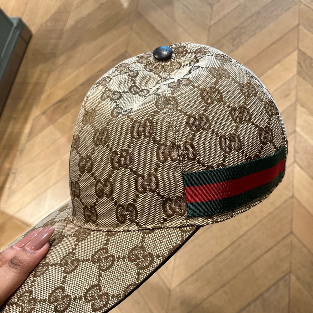 Gucci Hat Authentic Original GG fabric with green & red Web, brown leather trim